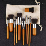 Set Brochas de maquillaje bambu orgánicas estilo Kabuki ecologicas para maquillaje profesional kit (makeup brush set) | Aplica Polvos, Base, Blush en cara y ojos