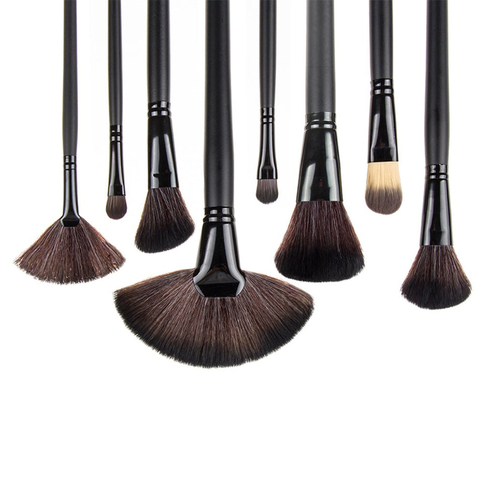 Base Maquillaje Professional Set de Brochas - RFAIKA 24 Piezas Pinceles de Maquillaje Suaves Belleza Maquillaje - Sombras de Ojos set de Brochas Cosmético Fundación Ojo Cara Sonrojo Cepillos Polvos Maquillaje (Negro)